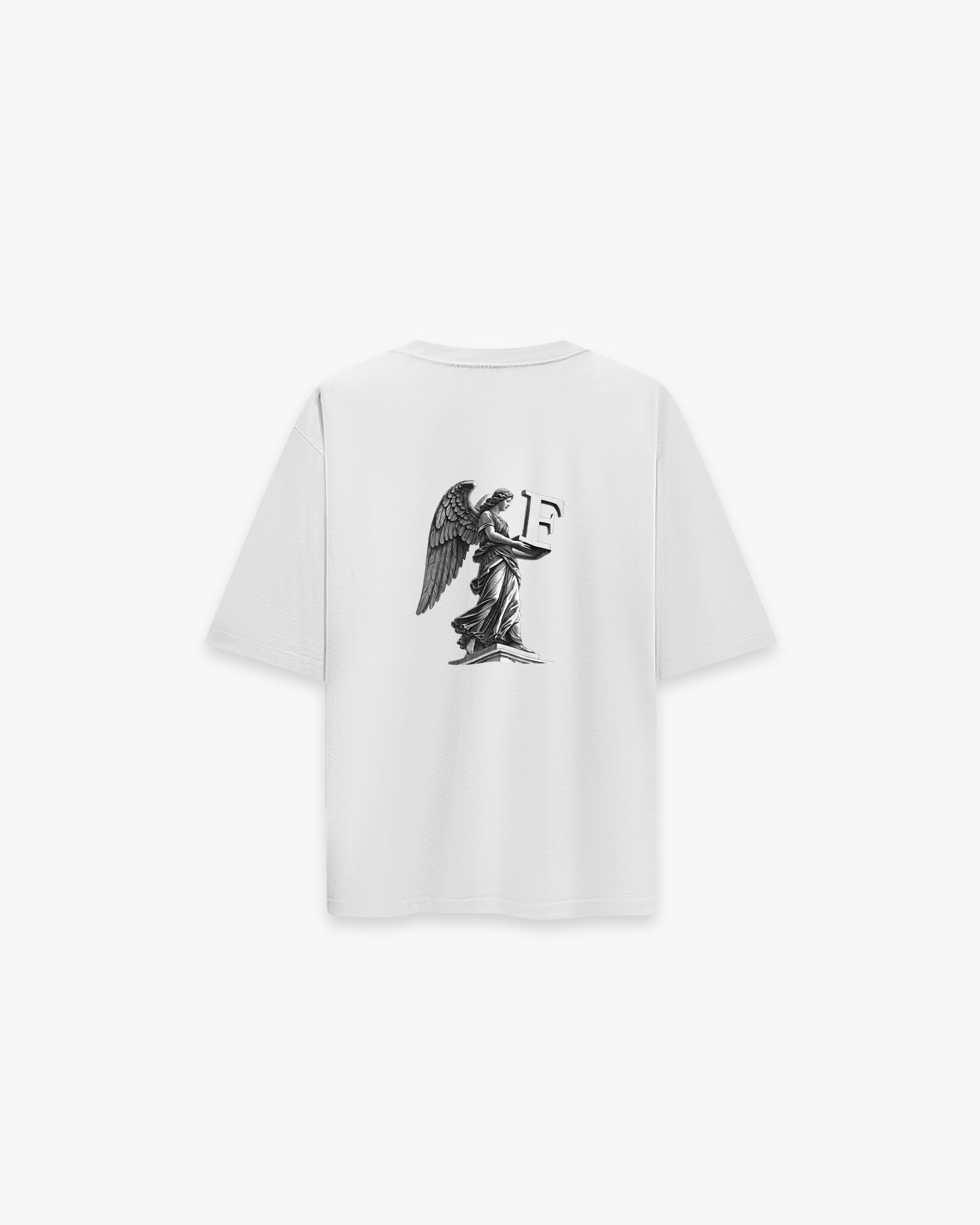 Angel Beyaz Oversize Tişört - Faylit Markamızın imzası Faylit Angel Beyaz Oversize Tişört. Ön ve arka yüzde yer alan özgün logo ve melek tasarımıyla tanışın. Meleklerin ruhunu üzerinizde taşıyın.