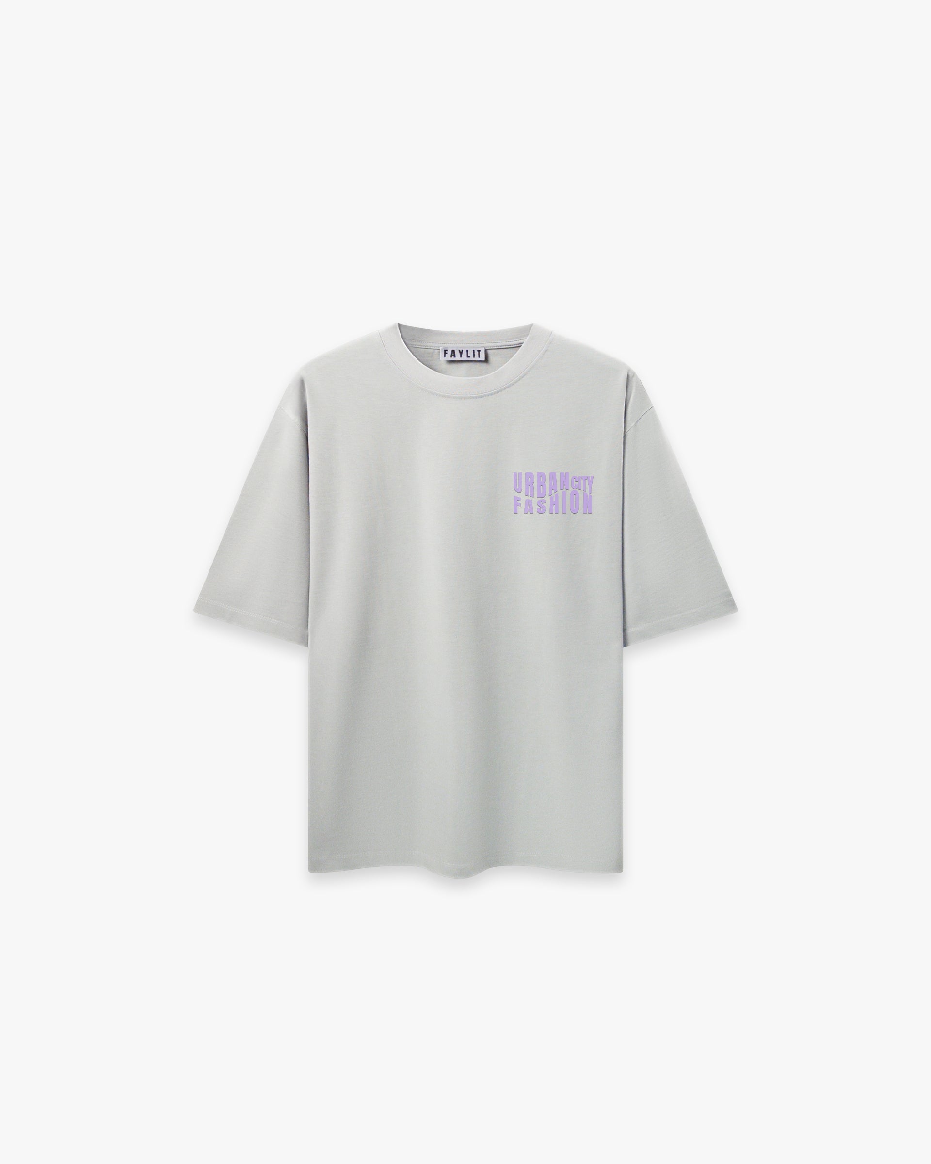 Urban Essential Limited Edition Gri Oversize Tişört - Faylit Sınırlı sayıda: Urban Essential Gri Oversize Tişört. Markanın DNA'sını yansıtan sırt grafiği ve lila flok logosu. Köklerini üzerinde taşı.