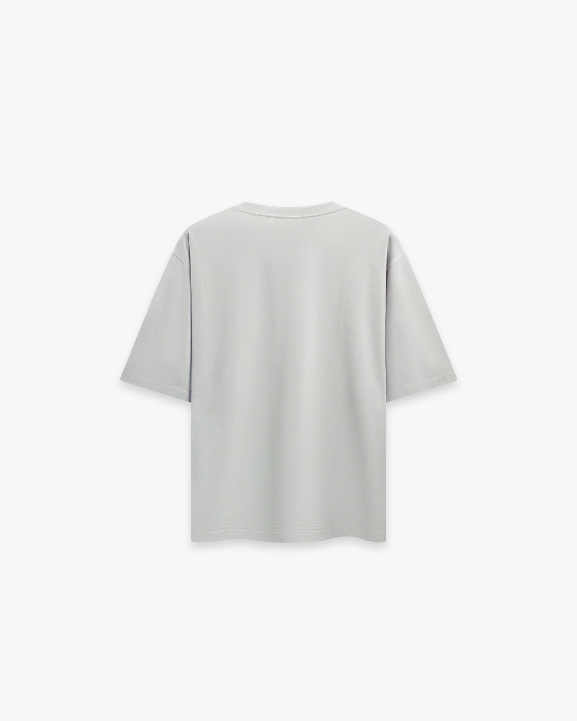 Aureus Gri Oversize Tişört - Faylit Aureus Gri Rahat Kesim Oversize Tişört, antik bir portreyi modern bir stille sunar. Kalp üzerindeki minimalist tasarımında hardal sarısı ve siyahın kontrastı. Beklenmedik bir zarafet.