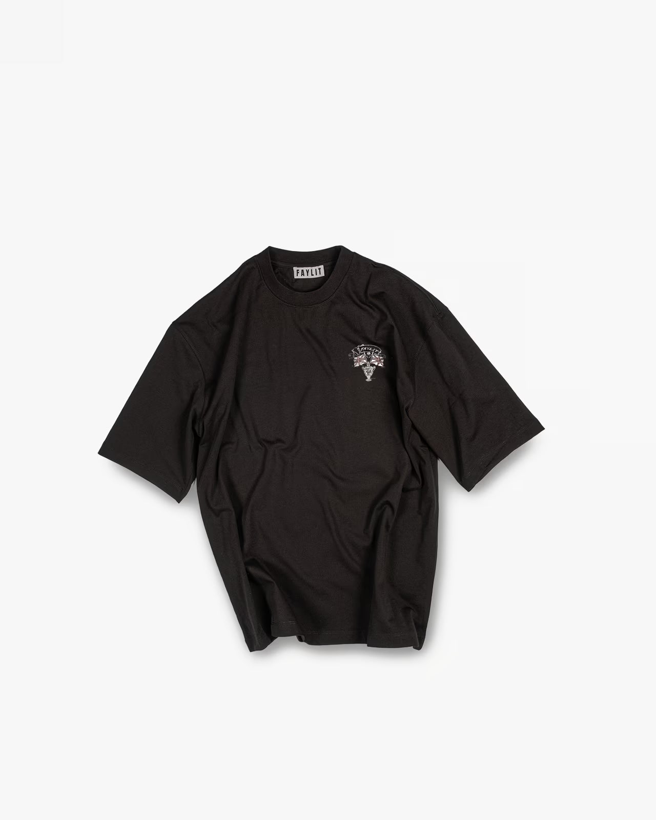 Wimbledon temalı siyah tişört, vintage tarzı, kışlık tişört, tenis grafiği, retro tasarım, oversize, unisex sokak giyimi.